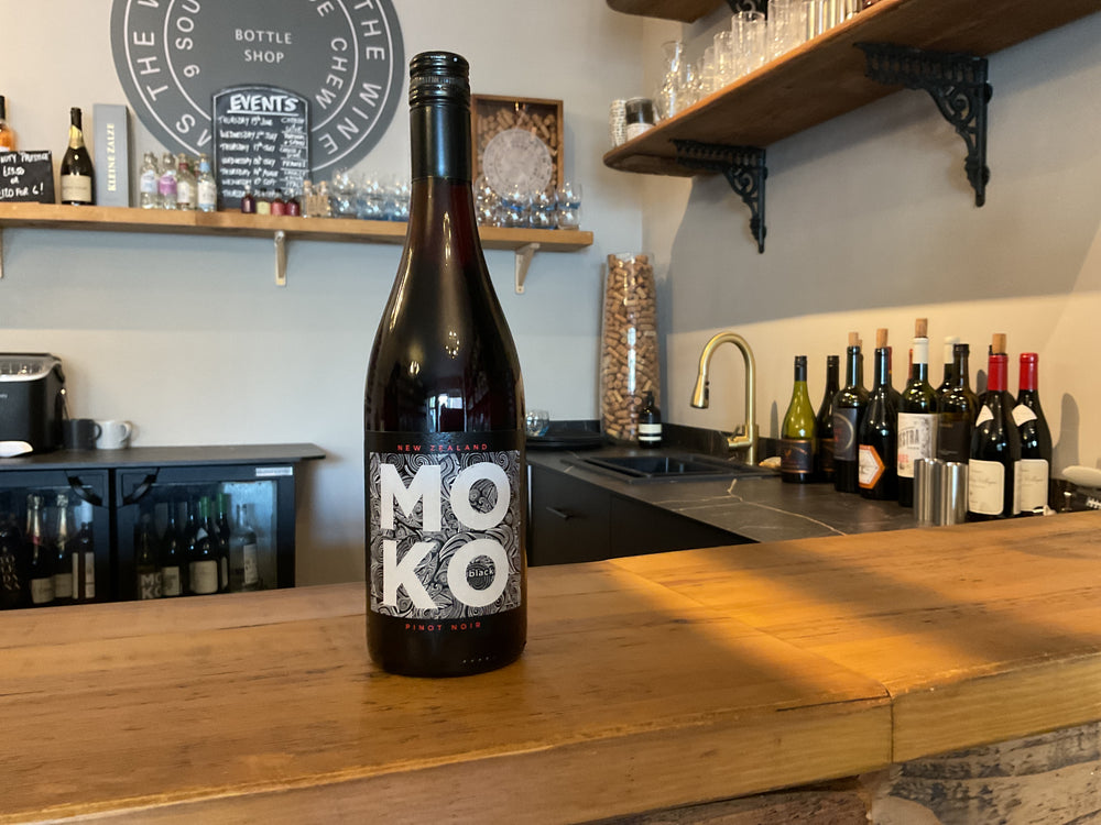 Moko black Pinot Noir